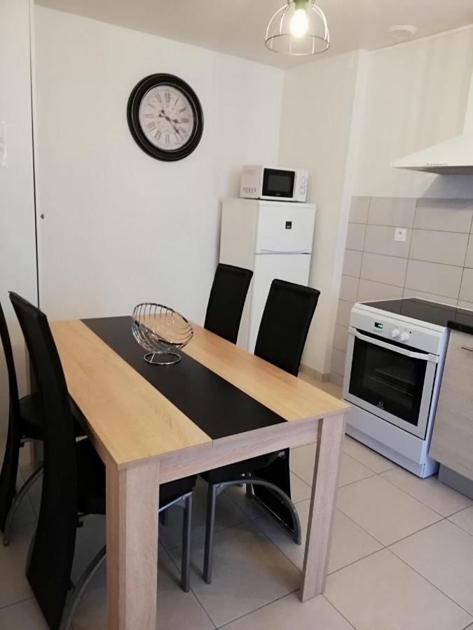 Gite La Belle Vallee Maison Independante 80M2 A 12 Min Du Puy Du Fou Treize-Vents Kültér fotó